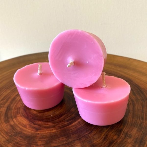 Three Rose & Geranium pure soy Votives burn brightly for a total of 36 hours with an exquisitely divine perfume.